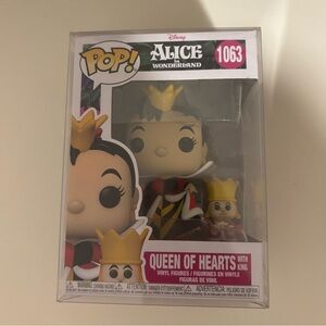 Queen of Hearts with King Funko PoP